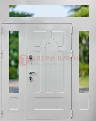 Белая стальная дверь порошок со стеклом и фрамугами ДФГ-11 в Рязани
