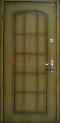 Зеленая стальная дверь с МДФ ДМ-116 на веранду в Рязани