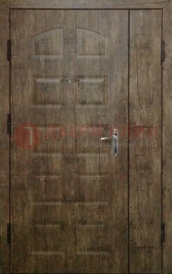 Коричневая тамбурная двухстворчатая дверь с МДФ ДМ-539 в Рязани