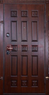 Коричневая стальная дверь с массивом дуба ДМД-30 в Рязани