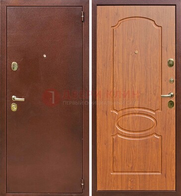 Коричневая стальная дверь с порошковым напылением ДП-137 в Рязани