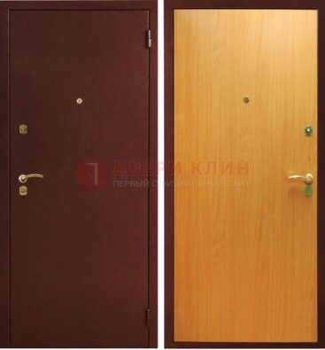 Коричневая железная дверь с порошковым окрасом ДП-139 в Рязани