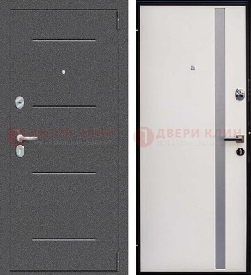 Железная дверь с порошковым напылением и белой МДФ ДП-212 в Рязани
