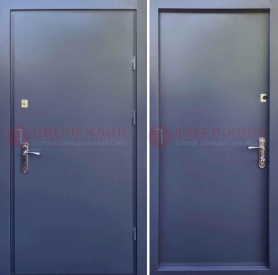 Серая стальная дверь с порошковым покрытием ДП-214 в Рязани