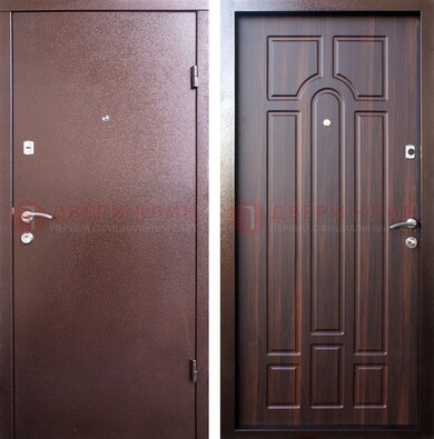 Коричневая стальная дверь с порошковой отделкой и МДФ внутри ДП-248 в Саратове