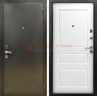 Входная дверь Темное серебро с порошковым напылением и белой МДФ ДП-272 в Рязани
