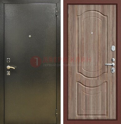 Темно-серая входная дверь с порошковым покрытием и коричневая МДФ ДП-290 в Рязани