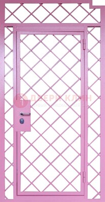 Розовая металлическая решетчатая дверь ДР-15 в Рязани