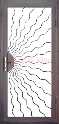 Коричневая железная решетчатая дверь ДР-8 в Рязани