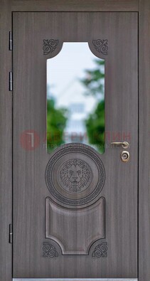 Темная железная дверь со стеклом и узором ДС-18 в Рязани