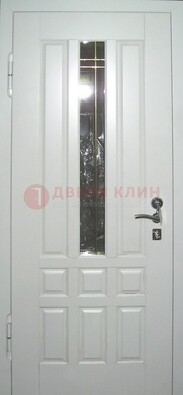 Белая металлическая дверь со стеклом ДС-1 в загородный дом в Рязани