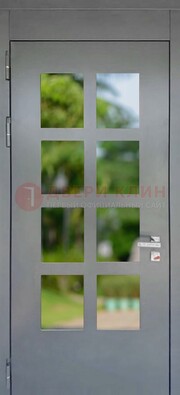 Серая металлическая дверь со стеклом ДС-78 в Рязани