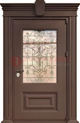 Металлическая дверь со стеклом и ковкой в классическом стиле ДСК-185 в Рязани