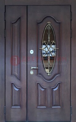 Темная металлическая дверь Винорит со стеклом и ковкой ДСК-239 в Рязани