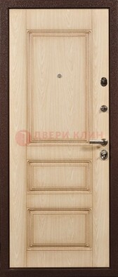 Светлая входная дверь с виноритом ДВТ-24 в Рязани