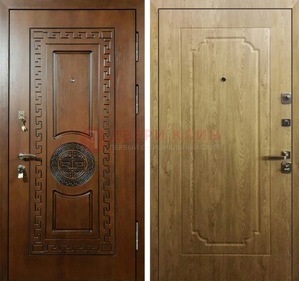 Коричневая железная дверь с виноритом ДВТ-44 в Рязани