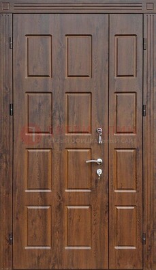 Коричневая уличная полуторная дверь с МДФ ПЛ-8 в Рязани